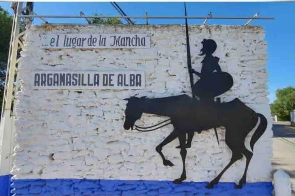 Apto. Singular En La Mancha Banco De Inversiones Argamasilla De Alba Luaran gambar